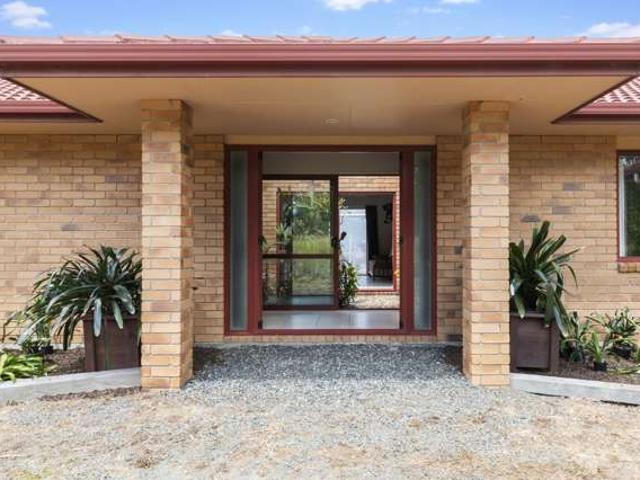 Property for sale in Whangaparaoa