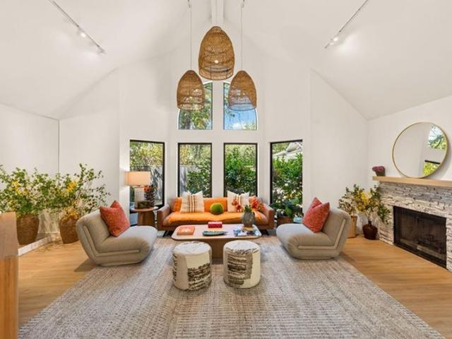 Condo for sale in Saint Helena, California