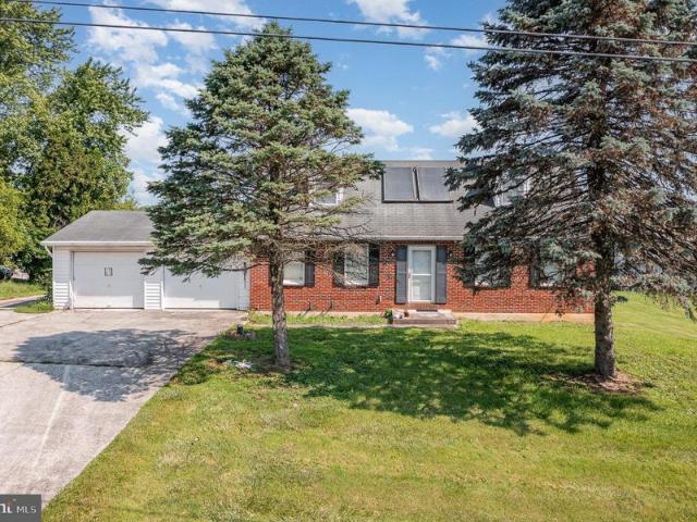 House for sale in Cumberland, Pennsylvania