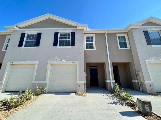 Townhouse for sale in Davenport, Florida