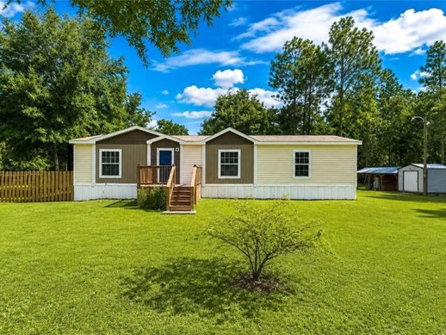 House for sale in Morriston, Florida