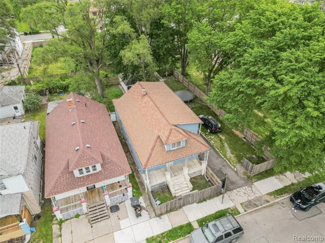 House for sale in Detroit