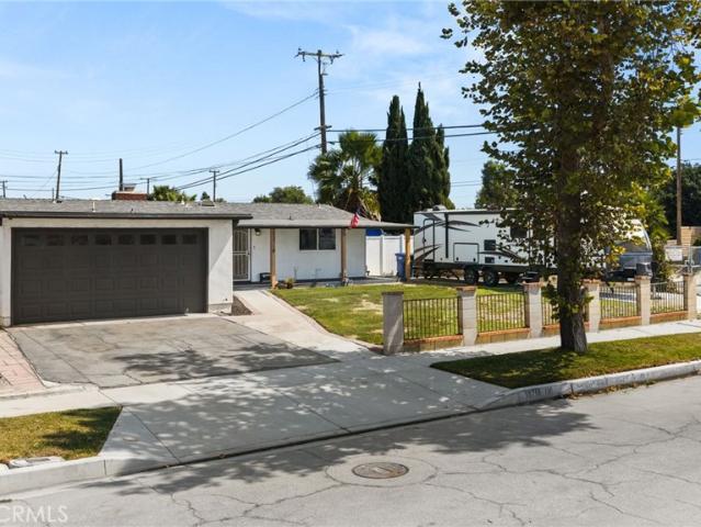 House for sale in Adoree Vistas, La Mirada