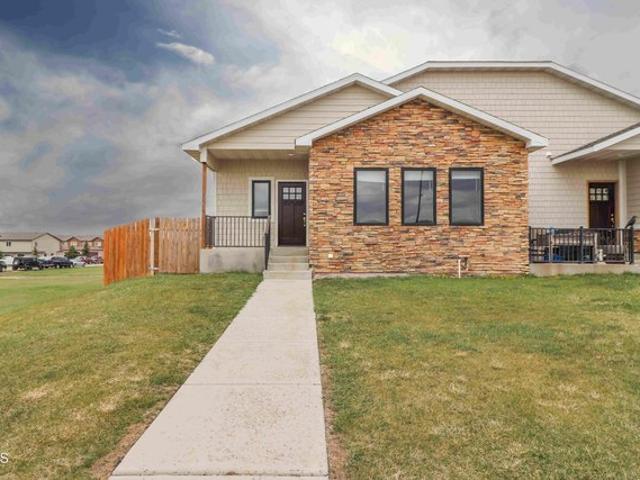 Townhouse for sale in Williston, North Dakota