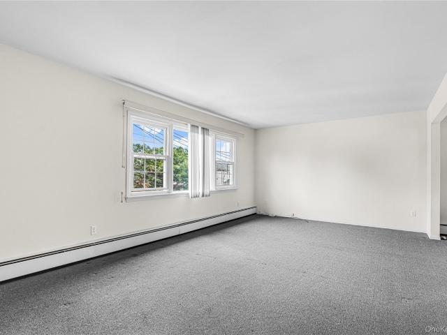 Property for rent in Queens, Nassau