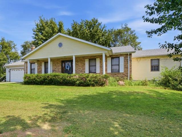 House for sale in New Boston, Illinois