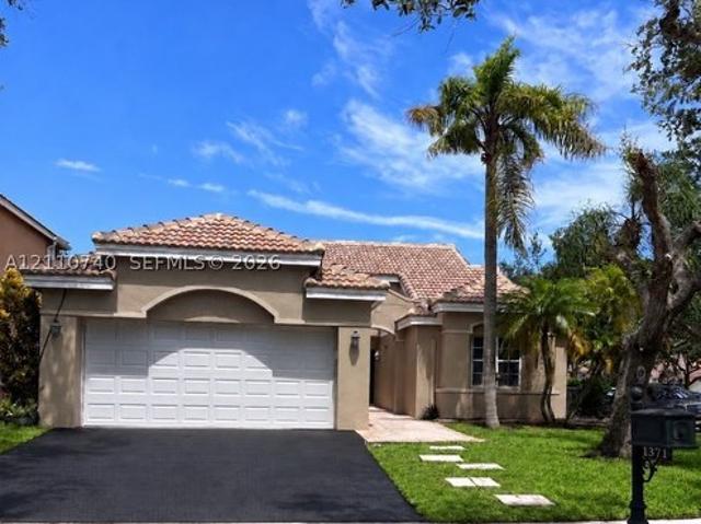 House for sale in Hibiscus Island, Weston