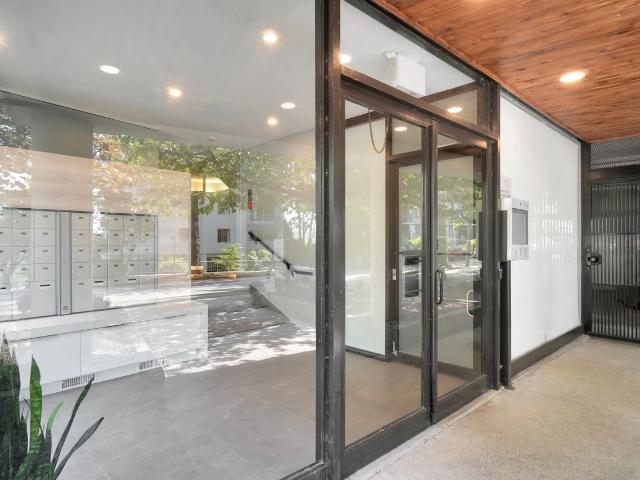 Apartment for rent in Vancouver, British Columbia