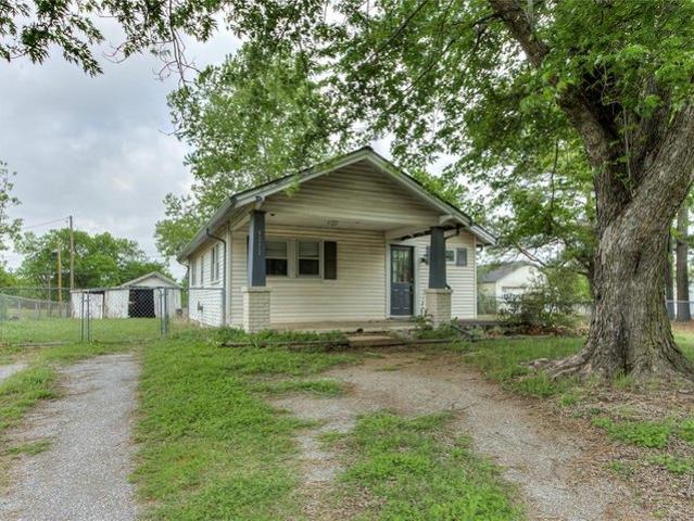 House for sale in Harrah, Oklahoma