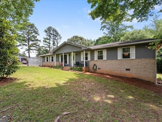 House for sale in Carrollton, Georgia