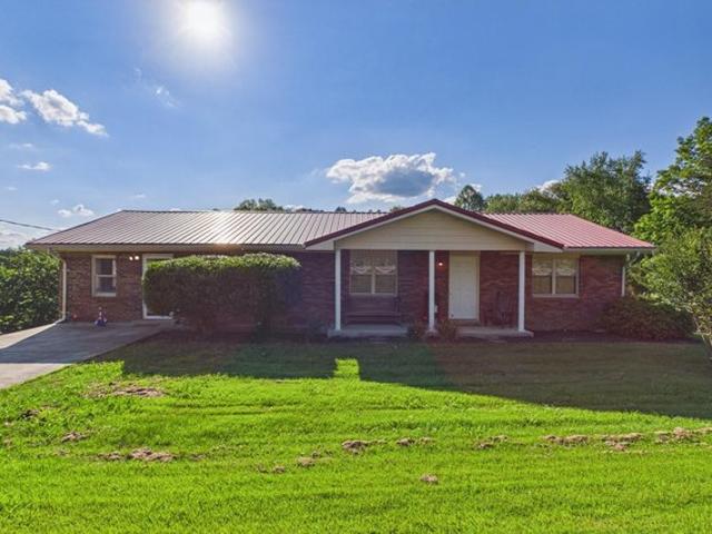 House for sale in Williamsburg, Kentucky