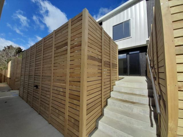 Townhouse for rent in Days Bay, Wellington