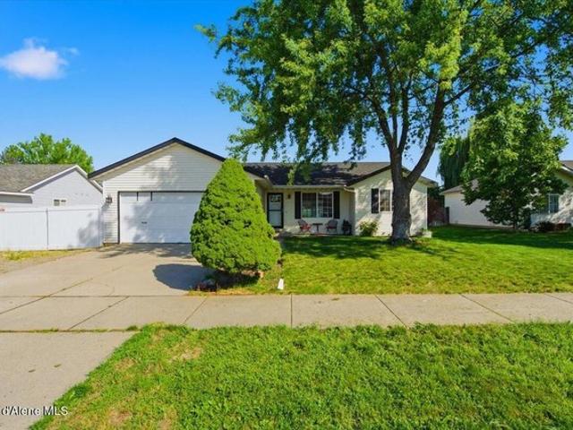 House for sale in Hayden, Idaho