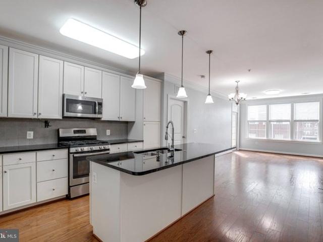 Condo for sale in Virginia