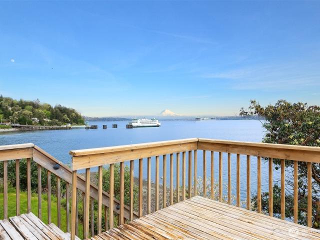 House for sale in Tahlequah, Vashon