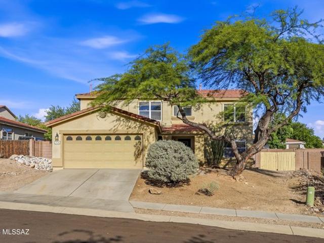 House for sale in Vail, Arizona