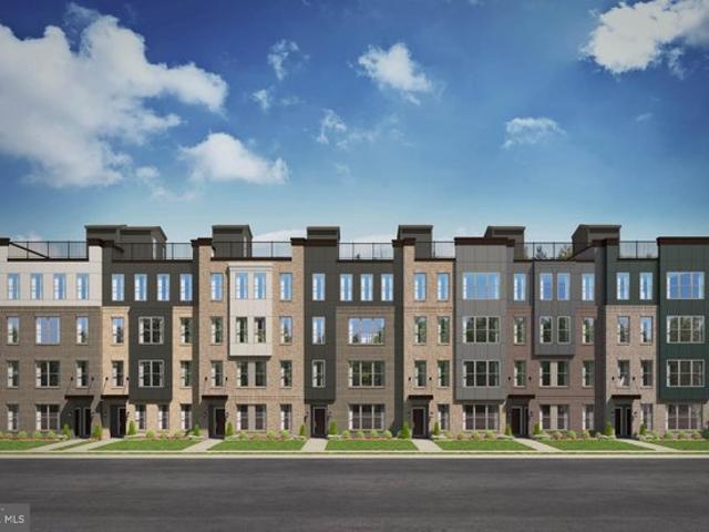 Condo for sale in Virginia