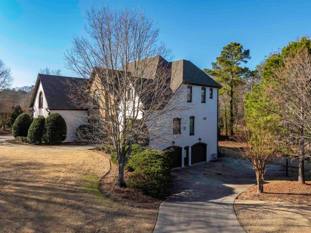 House for sale in Hoover, Alabama
