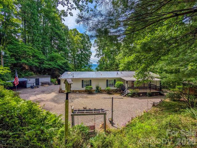 House for sale in Yancey, North Carolina
