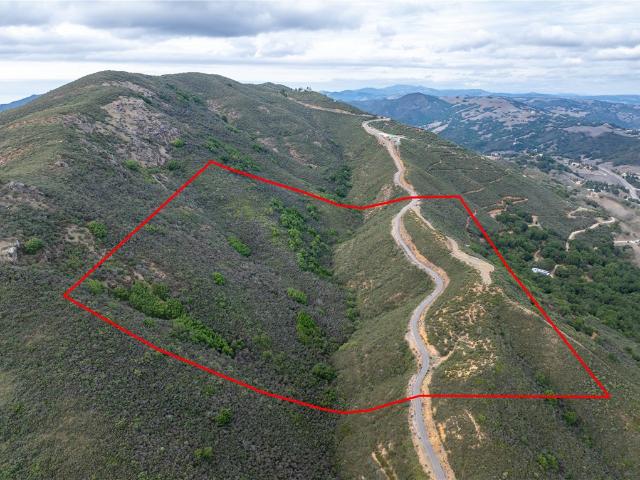 Land for sale in Atascadero, California