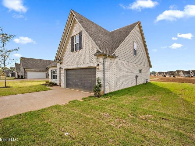House for sale in Olive Branch, DeSoto County