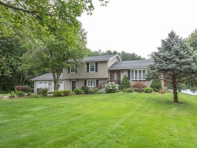 House for sale in Hampden, Massachusetts