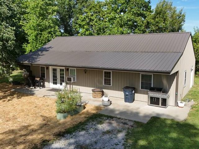 House for sale in Cisne, Wayne County
