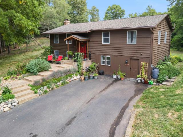 House for sale in Saint Croix, Wisconsin