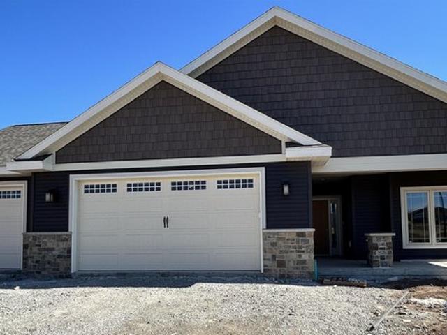 Condo for sale in Neenah, Wisconsin