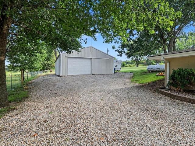House for sale in Bonner Springs, Wyandotte County