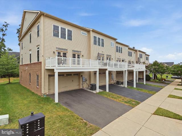 Townhouse for sale in Virginia