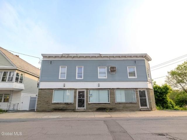 House for sale in Schenectady, New York