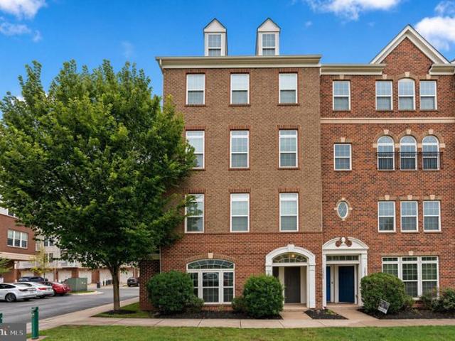 Condo for sale in Virginia