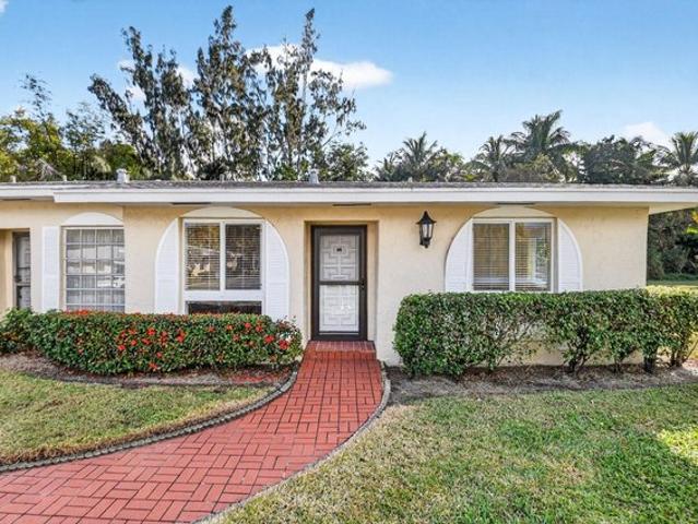 Townhouse for sale in Delray Beach, Florida