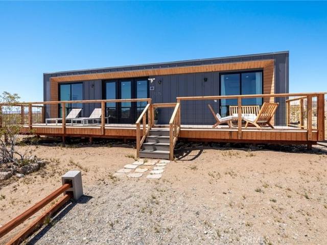 House for sale in Landers, California