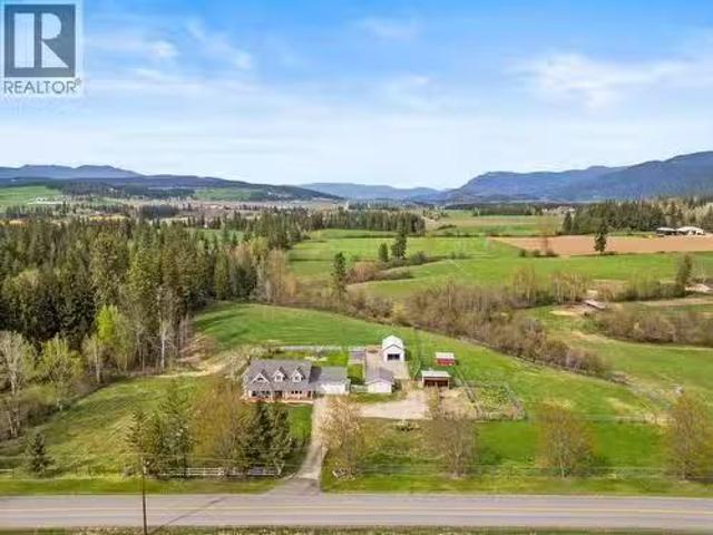 House for sale in Spallumcheen, British Columbia