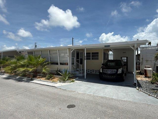 House for sale in South Pasadena, Florida