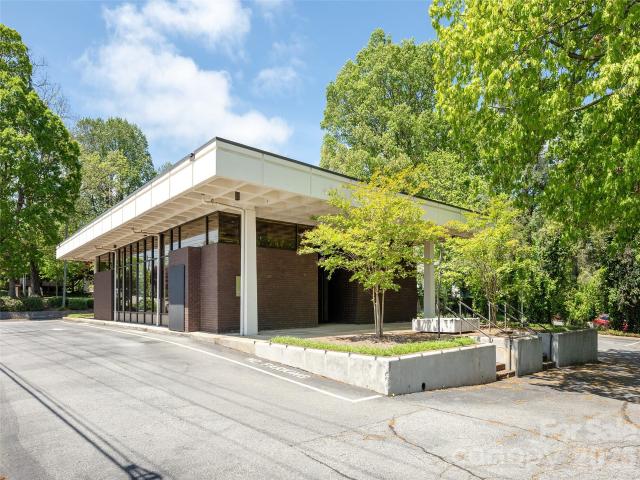 Commercial for sale in Asheville, North Carolina