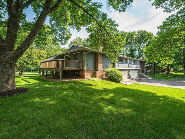 Townhouse for sale in Maple Grove