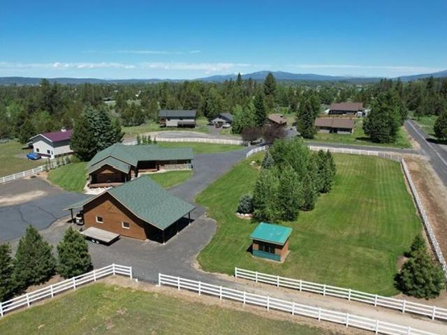 House for sale in McFall, Gentry County