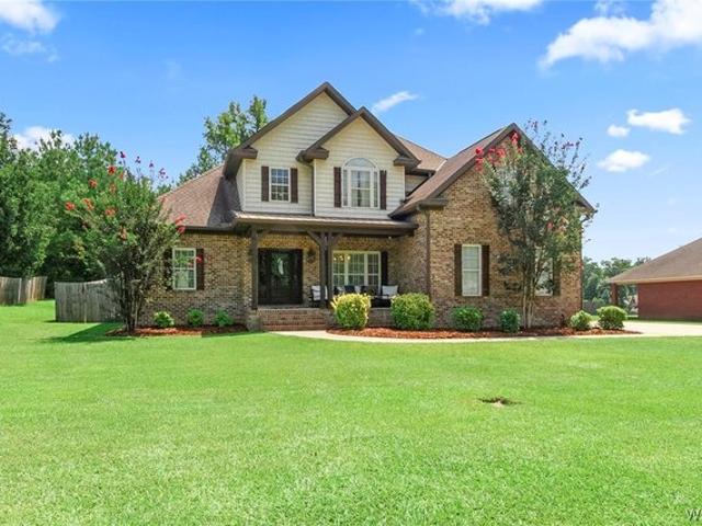 House for sale in Montgomery Farms, Northport