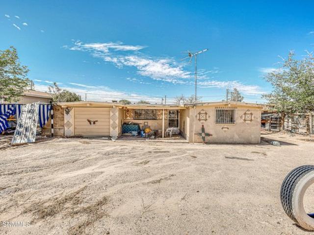 House for sale in Dona Ana, New Mexico