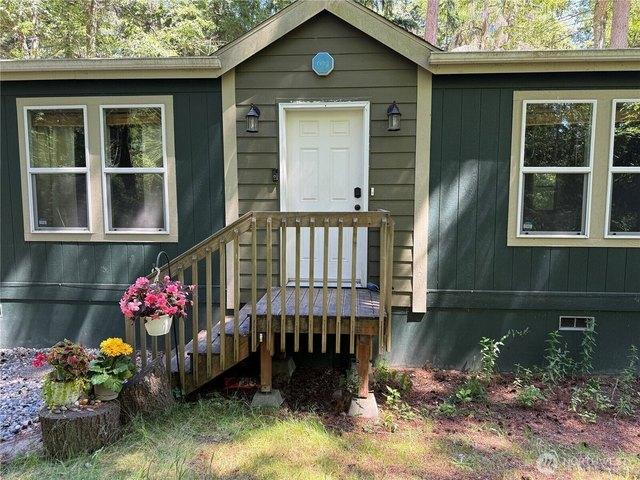House for sale in Oak Harbor, Washington