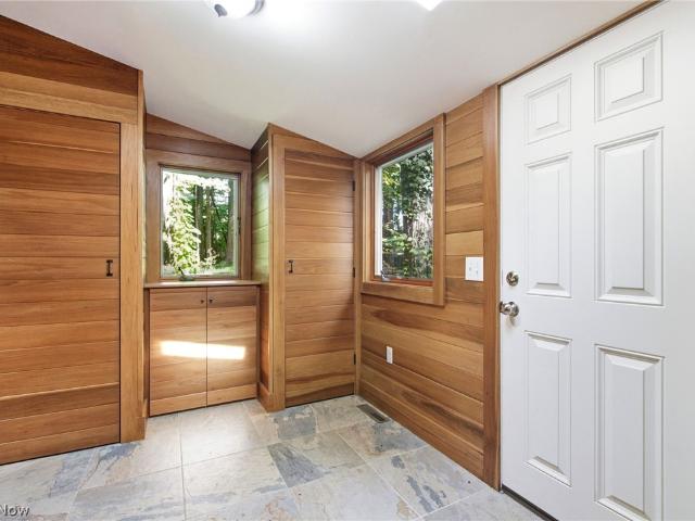House for sale in Chardon, Geauga County
