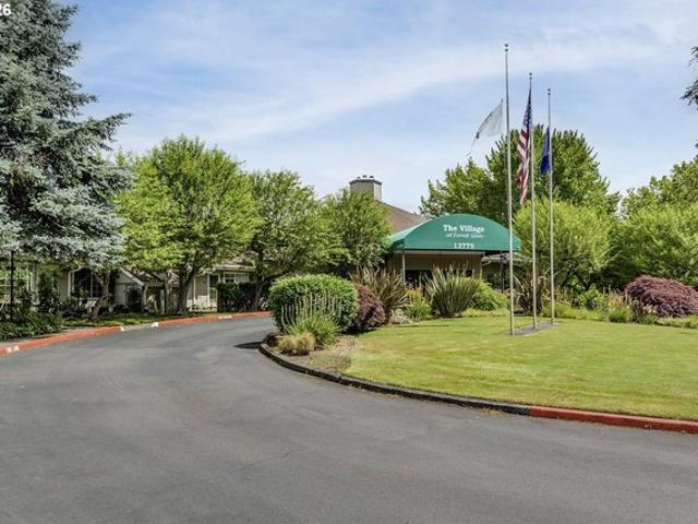 Condo for sale in Oregonia