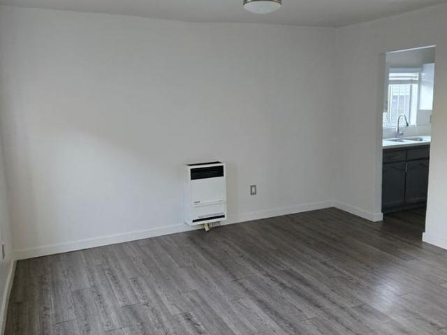 Apartment for rent in Long Beach, California