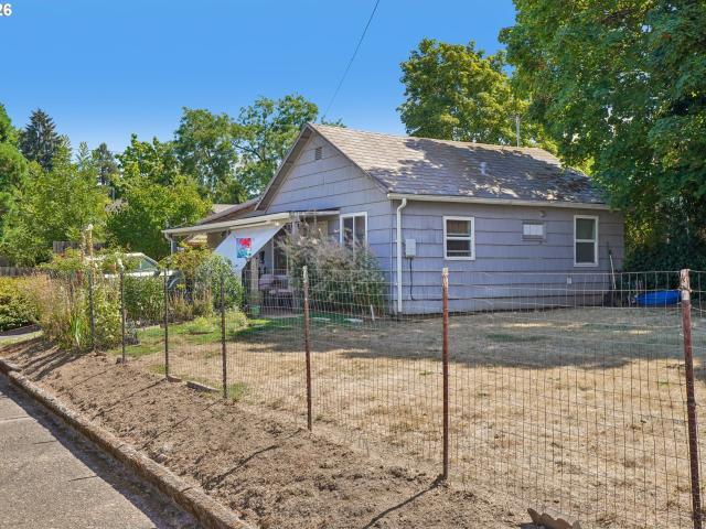 House for sale in Oregonia
