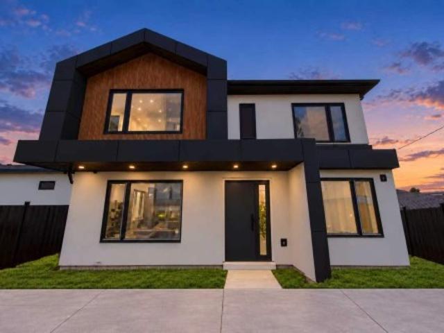 Duplex for sale in Sunset, Vancouver