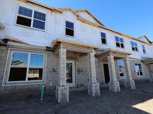 Townhouse for sale in Saint Cloud, Florida