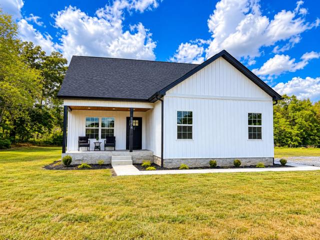 House for sale in Pleasant Grove, Estill Springs
